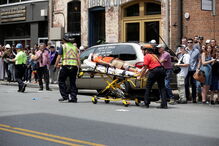 Marcha de extrema-direita em Charlottesville, EUA, provoca três mortos e dezenas de feridos