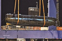 Submarino foi retirado da água