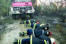 Bombeiros arrasados com os fogos