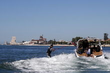 McNamara surfou onda mais longa de sempre no Rio Tejo