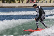 McNamara surfou onda mais longa de sempre no Rio Tejo