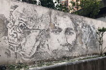 Mural do artista Vhils na Escola Portuguesa de Macau não sobreviveu à intempérie