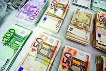 CGD, Caixa, Novo Banco, BPI e EuroBic, Câmara Municipal de Almeida, Almeida, economia, negócios e finanças, serviços financeiros, banca