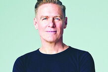 Harry, Lady Di, Paris, Dodi Al-Fayed, Diana de Gales, James Hewitt, Channel Seven, BBC, Carlos de Inglaterra, Camilla Parker-Bowles, questões sociais, interesse humano