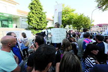 2017-08-30_23_18.30 Professores levaram filhos ao protesto no Porto.jpg