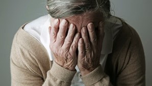 Estudo confirma que medicamento para Alzheimer reduz em 27% declínio cognitivo