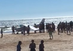 Avião ligeiro aterra de emergência em Almada