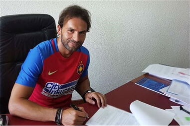 Filipe Teixeira joga no Steaua de Bucareste