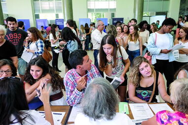 Até ao final de domingo tinham sido entregues 47796 candidaturas