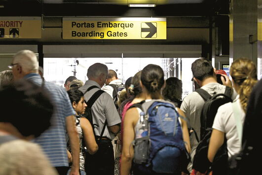 Em 2014 havia 1,7 milhões  de emigrantes portugueses na Europa 