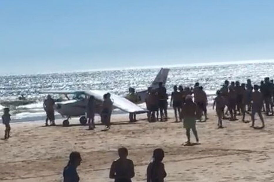 Avião ligeiro aterra de emergência em Almada