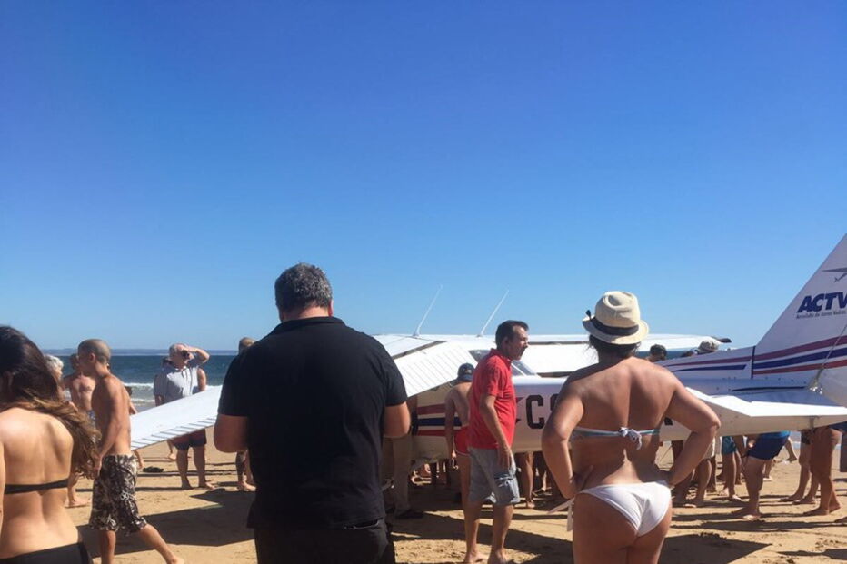 Avião ligeiro atinge mortalmente duas pessoas na Caparica