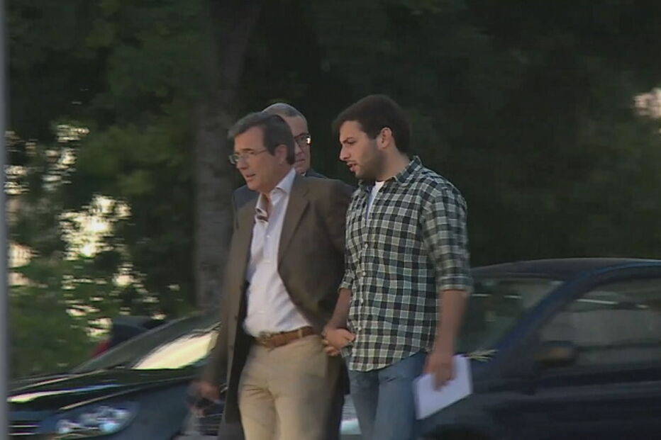 Os pilotos que aterraram na Caparica chegaram ao tribunal com o advogado (de fato)