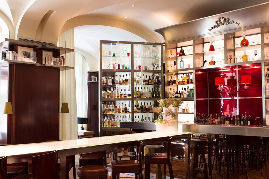 Neymar vai ficar hospedado no Le Royal Monceau, um dos melhores hotéis de Paris