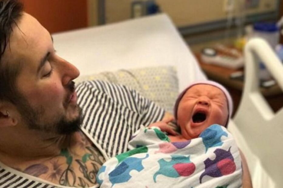 Transsexual já deu à luz, bebé, gravidez