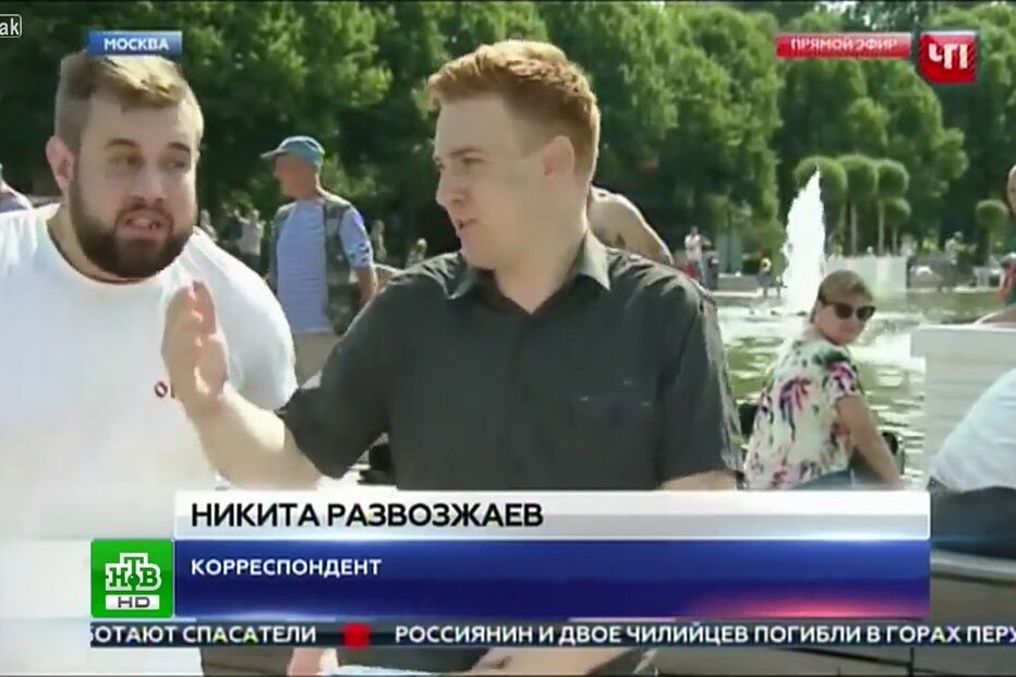 Jornalista russo esmurrado em direto