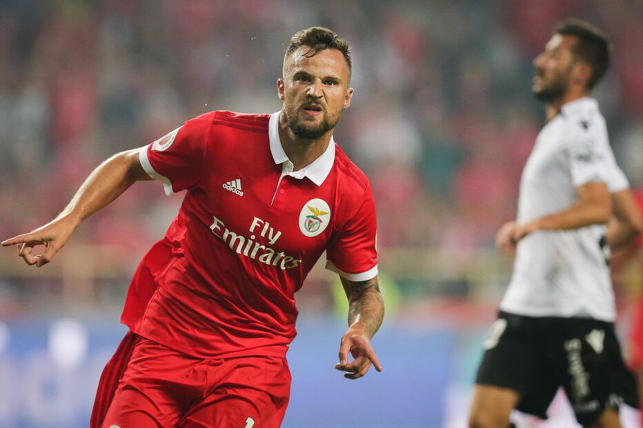 Supertaça opõe Benfica ao Guimarães, em Aveiro