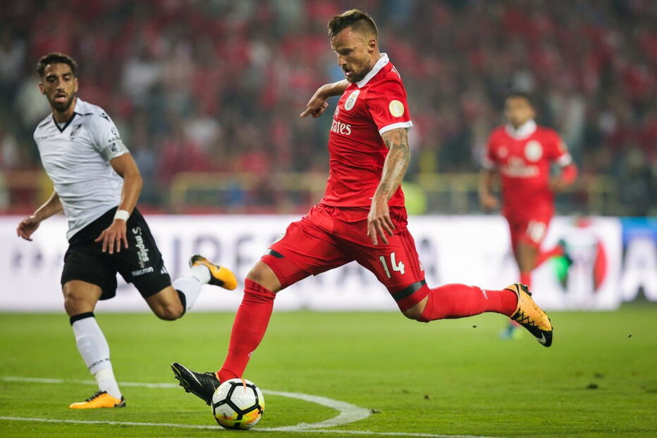 Supertaça opõe Benfica ao Guimarães, em Aveiro