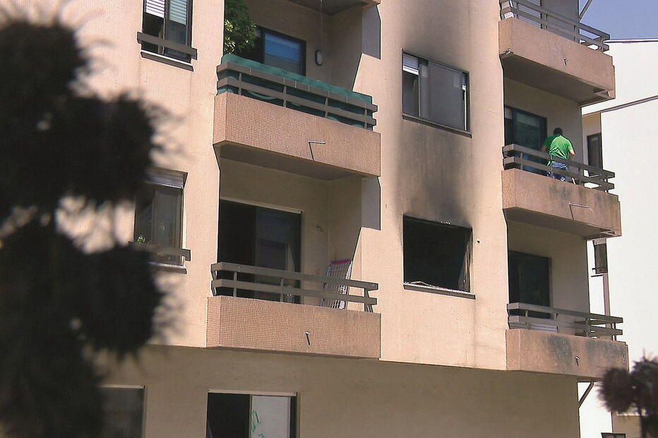 Dezenas de ambulâncias paradas em todo o País