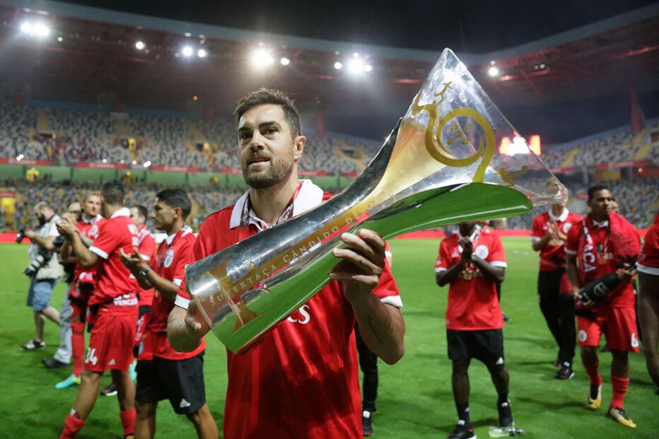 Benfica celebra conquista da Supertaça Cândido de Oliveira