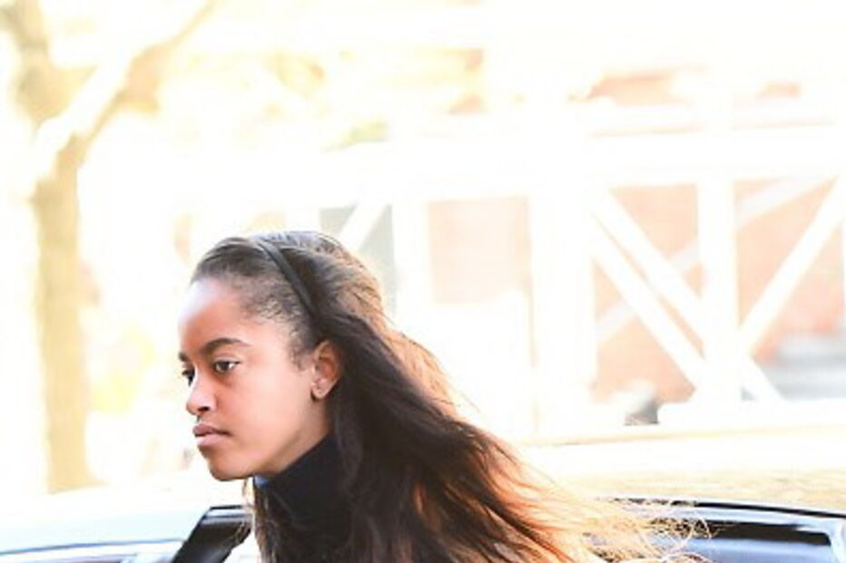 Malia Obama 