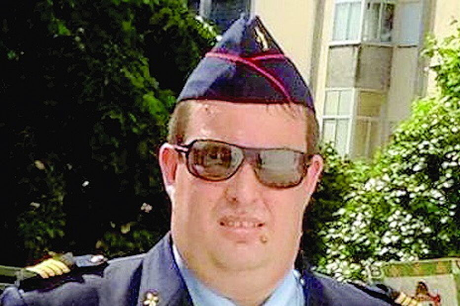 Bombeiro Rui Rosinha ficou ferido 