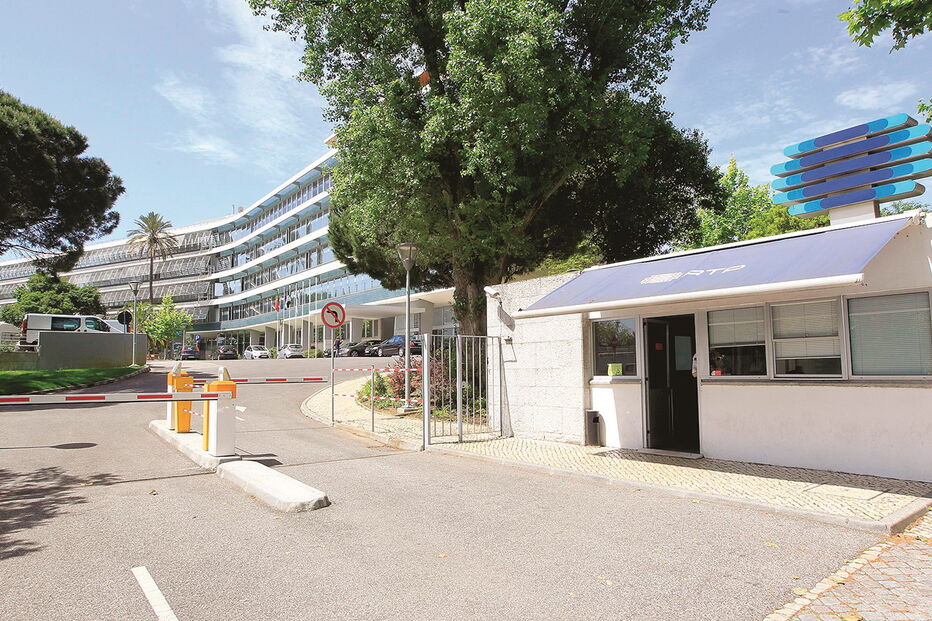 Governo e administração da RTP têm mantido conversações sobre a situação dos trabalhadores precários da empresa      