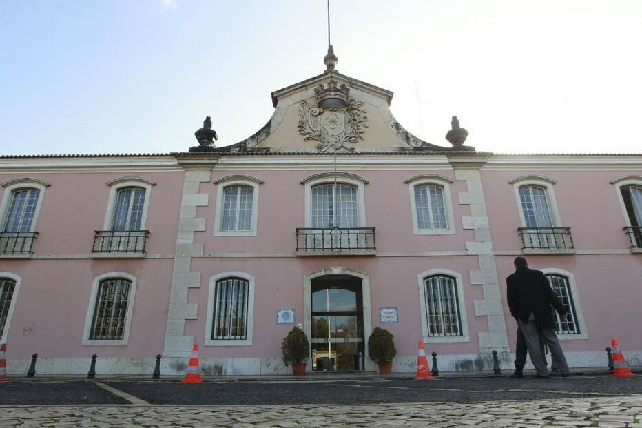 Câmara Municipal de Oeiras, professores, greve, MP, Ministério público