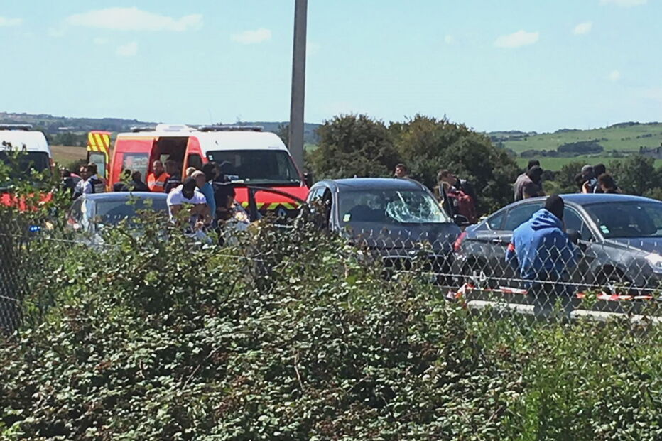 Viatura do suspeito foi apreendida pelas autoridades francesas após este ser detido