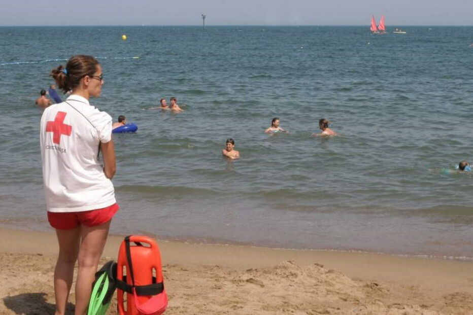 Nadadoras-salvadoras algo de assédio