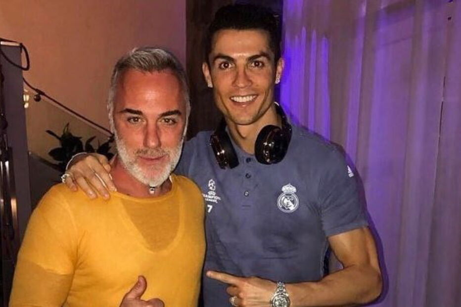 Gianluca mostra luxos nas redes sociais