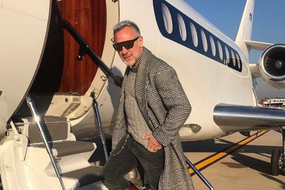 Gianluca mostra luxos nas redes sociais