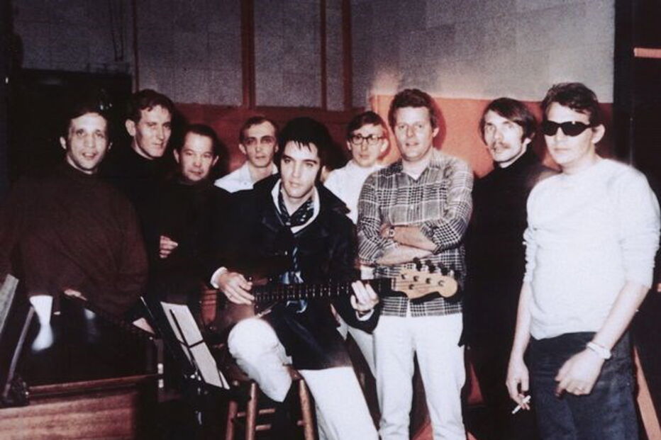 Gillian G. Gaar mostra fotografias inéditas de Elvis Presley no livro 'Elvis: A Lenda'