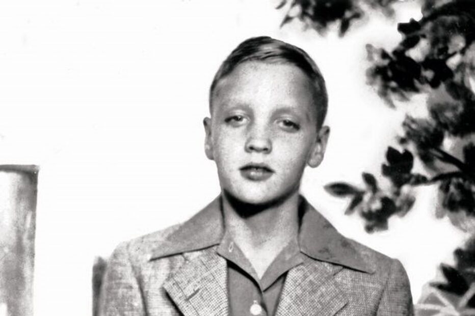 Gillian G. Gaar mostra fotografias inéditas de Elvis Presley no livro 'Elvis: A Lenda'