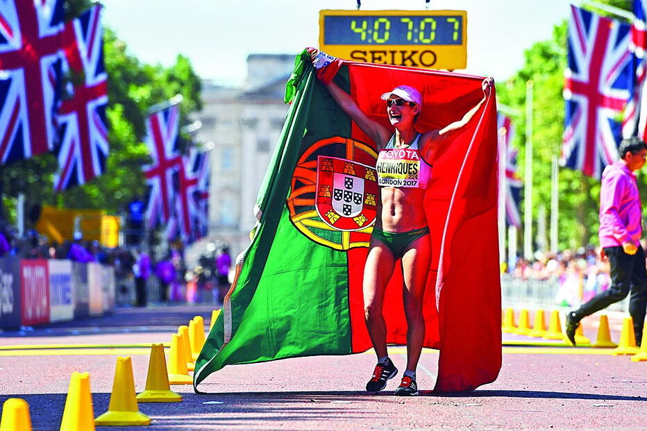 Inês Henriques sagrou-se campeã do mundo em Londres nos 50 quilómetros marcha, onde bateu o recorde do mundo 