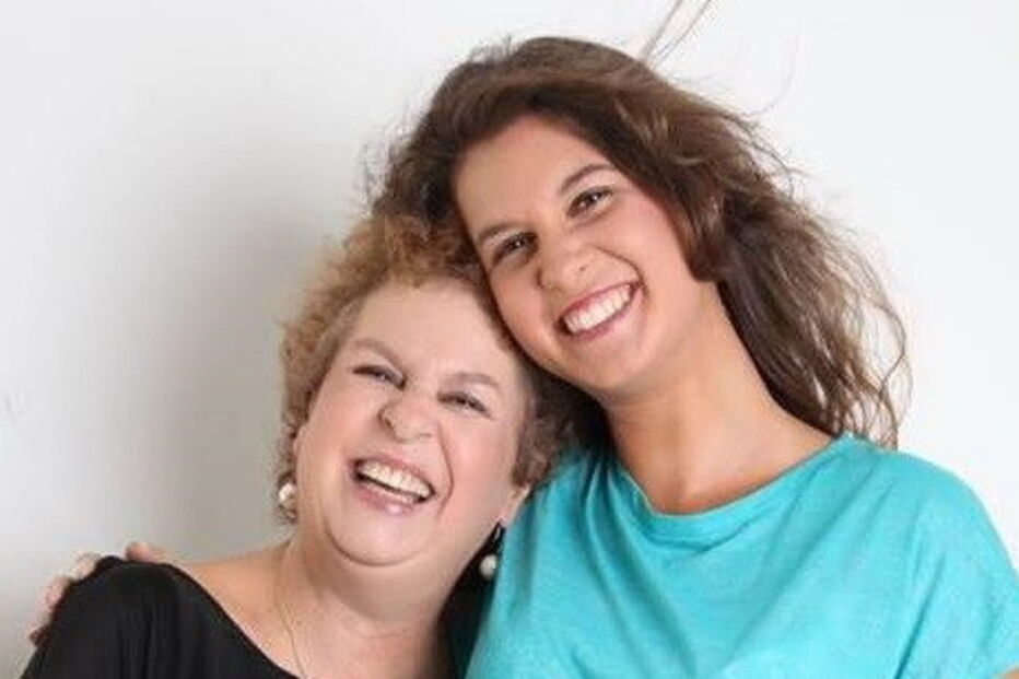 Fátima Padinha com a filha de Passos Coelho, Catarina. Cantora luta contra um cancro