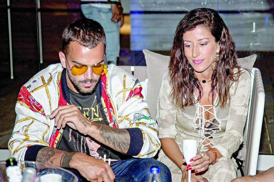 2017-08-21_23_17.24 Rúben da Cruz e Ana Moura numa discoteca do Algarve.jpg