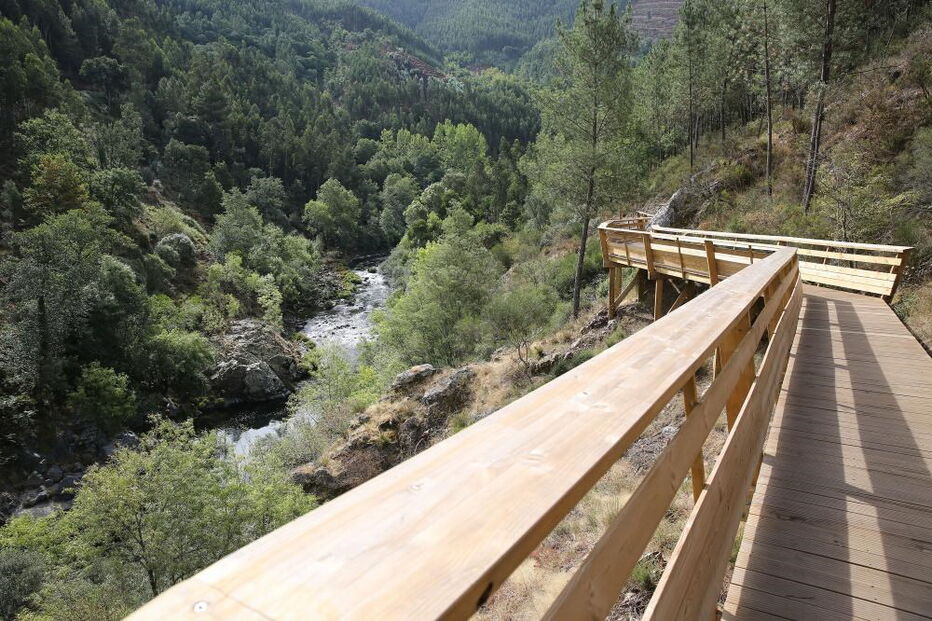 Passadiços no rio Paiva
