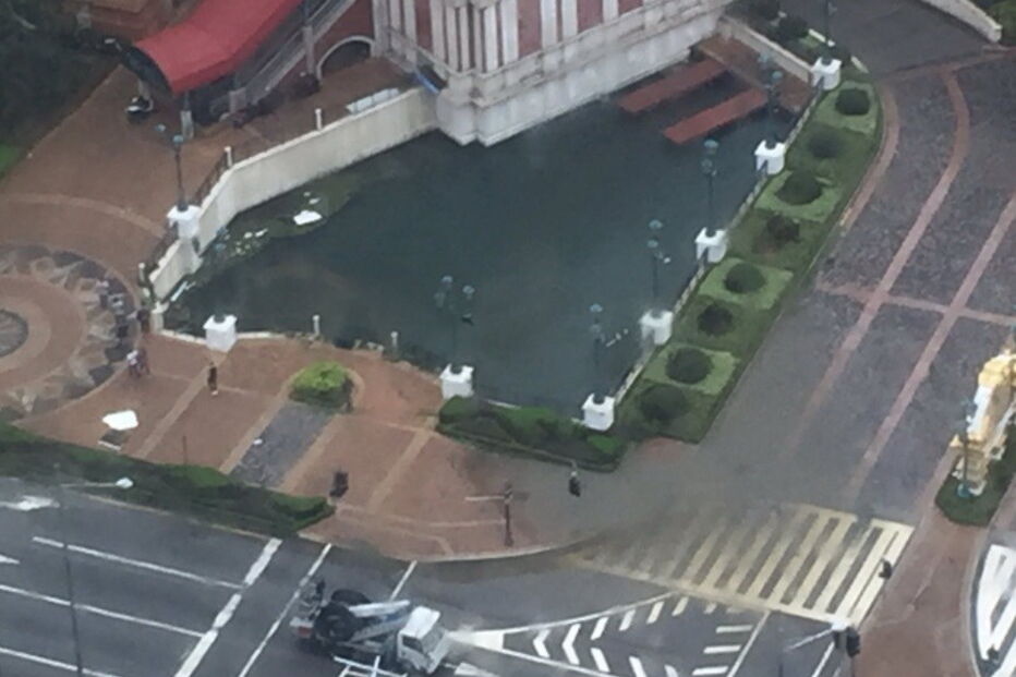 Imagens da passagem do tufão Hato por Macau