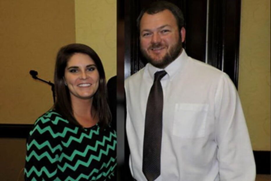 Charli e o marido, Jamie, foram ambos acusados de fazer sexo com alunos menores