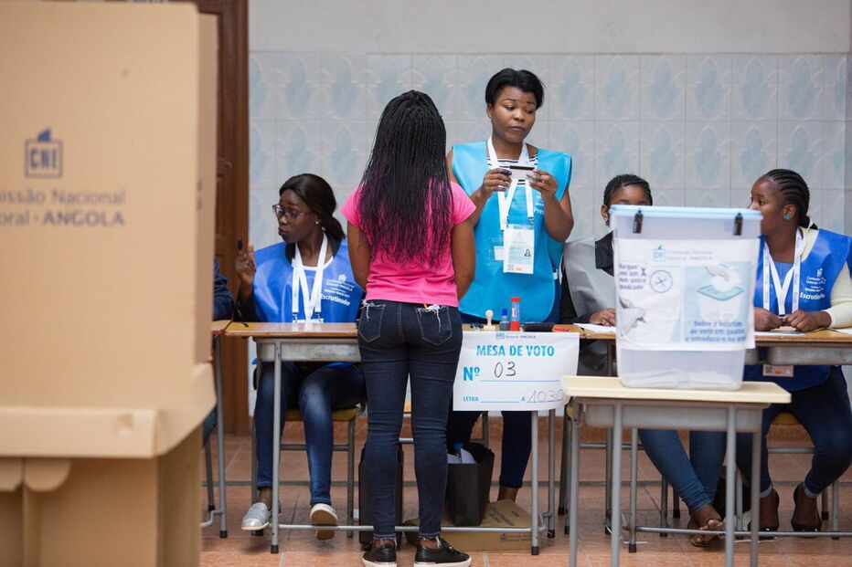 Eleições em Angola