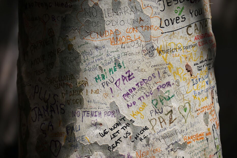 Homenagem às vítimas do atentado de Barcelona