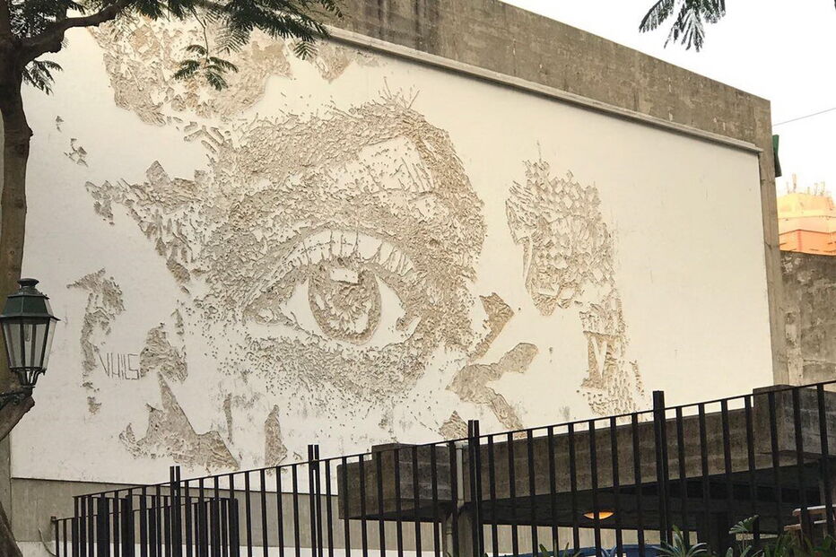 Mural do artista Vhils na Escola Portuguesa de Macau não sobreviveu à intempérie