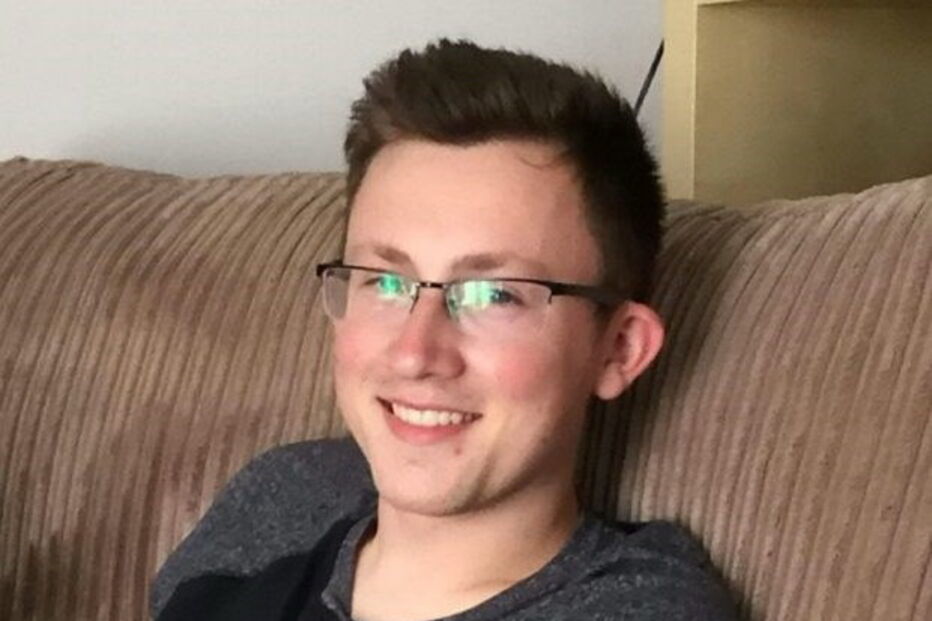 Antony teve que ser sujeito a uma série de operações nos últimos 12 meses