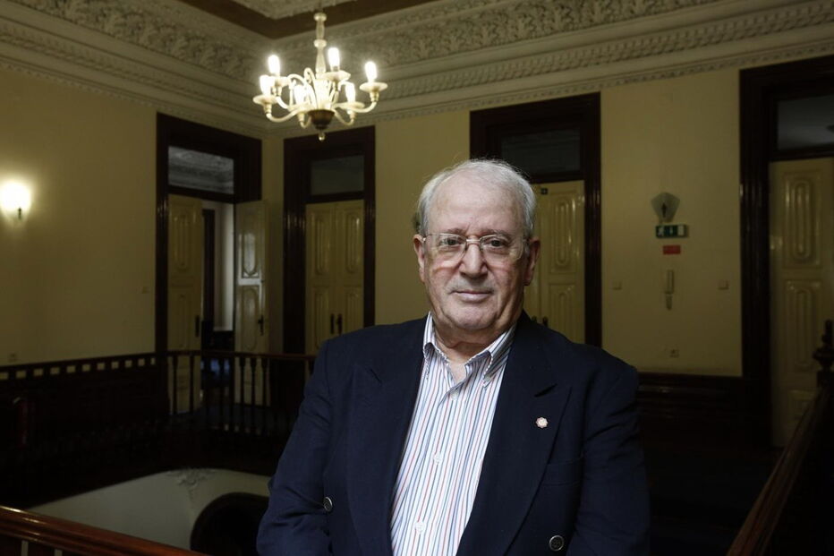 José Correia Azevedo 