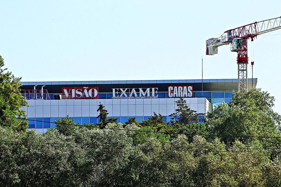 Banca pressionou o Grupo Impresa para vender toda a área de negócio relacionada com as revistas em papel