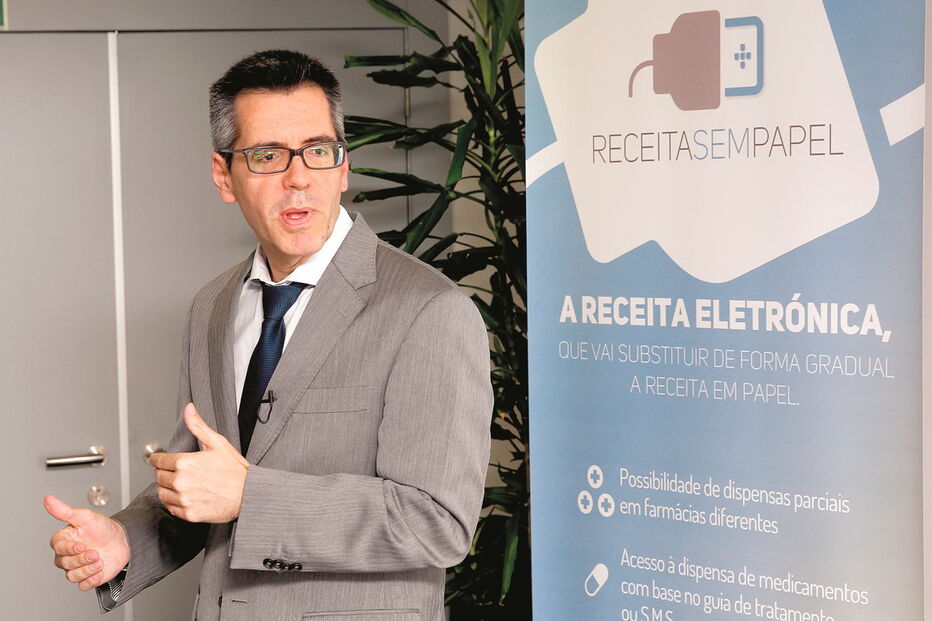 Oracle, viagens, China, EUAEstado, NOS, Observador, Artur Trindade Mimoso, Huawei, Autoridade Tributária, SPMS, Serviços Partilhados do Ministério da Saúde, China, Estados Unidos, EUA, Rede Informática de Saúde, Prémio Inovação, São Francisco, Oracle Open World, 