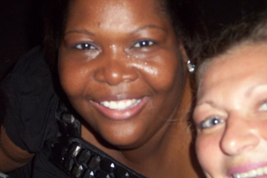 Collete Sulcer, de 41 anos, morreu ao salvar a filha da tempestade que assolou o Texas