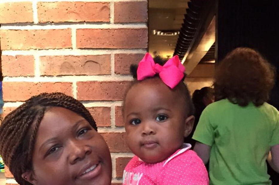 Collete Sulcer, de 41 anos, morreu ao salvar a filha da tempestade que assolou o Texas