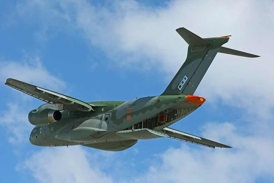 KC-390